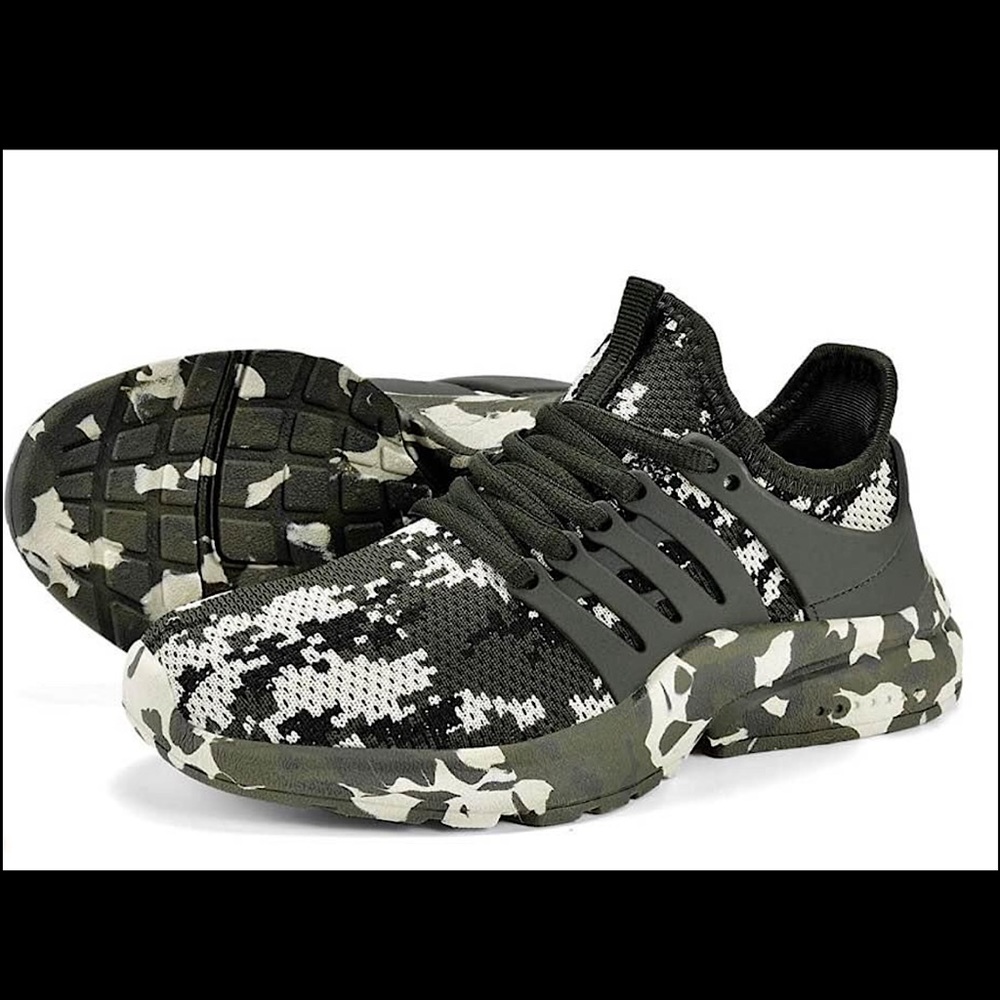 Boys Green Minecraft looking Camo Sneakers